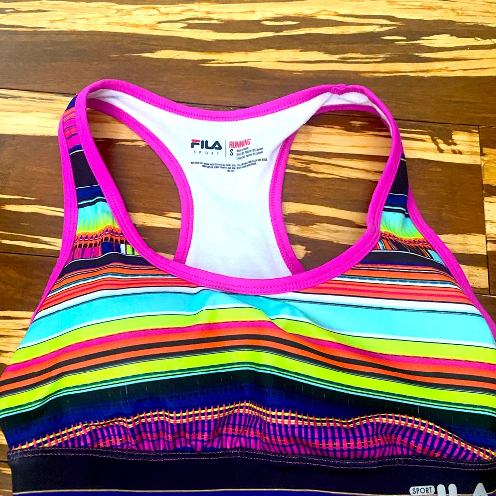 NWOT FILA Workout Set - Picture 3 of 4